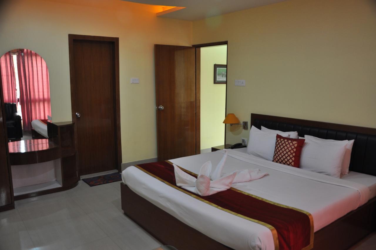 Hotel Dooars Mountain Alipur Duar Экстерьер фото