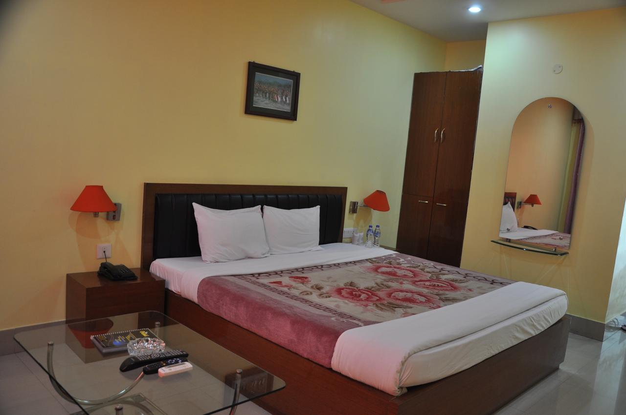 Hotel Dooars Mountain Alipur Duar Экстерьер фото