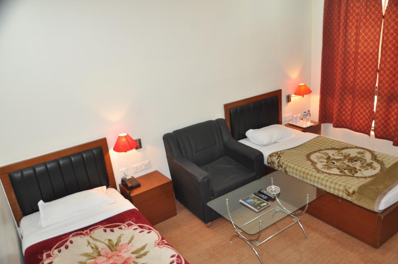 Hotel Dooars Mountain Alipur Duar Экстерьер фото