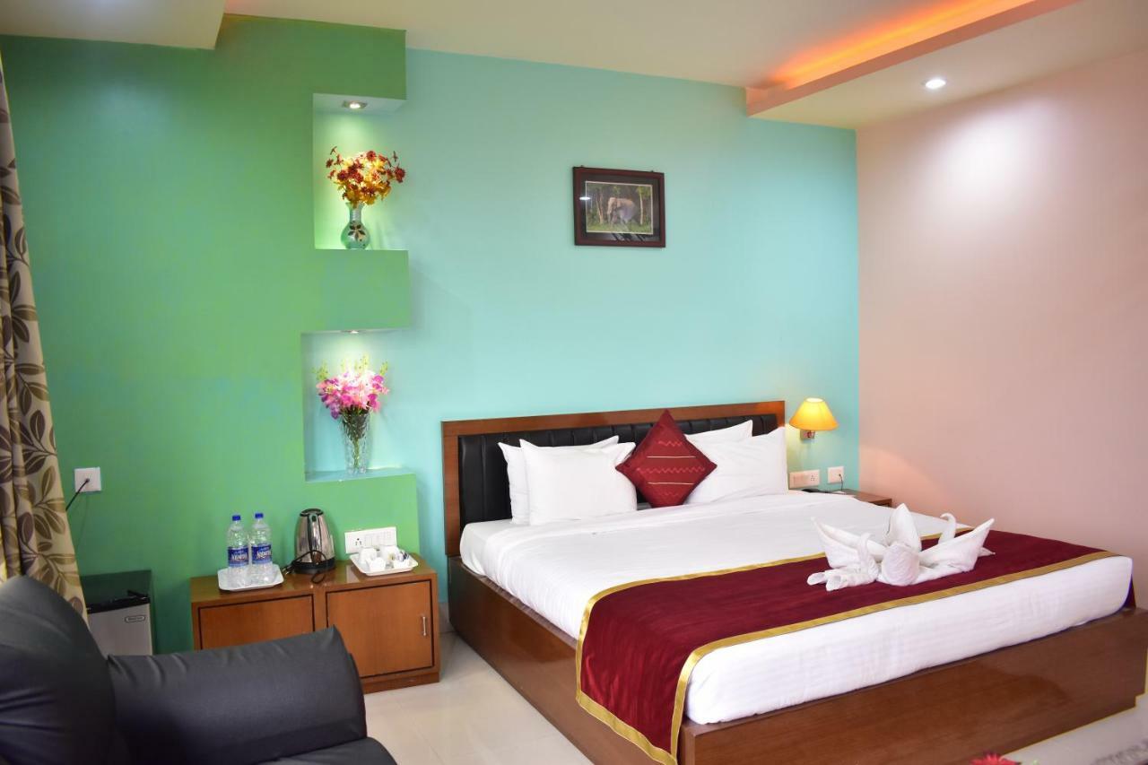 Hotel Dooars Mountain Alipur Duar Экстерьер фото