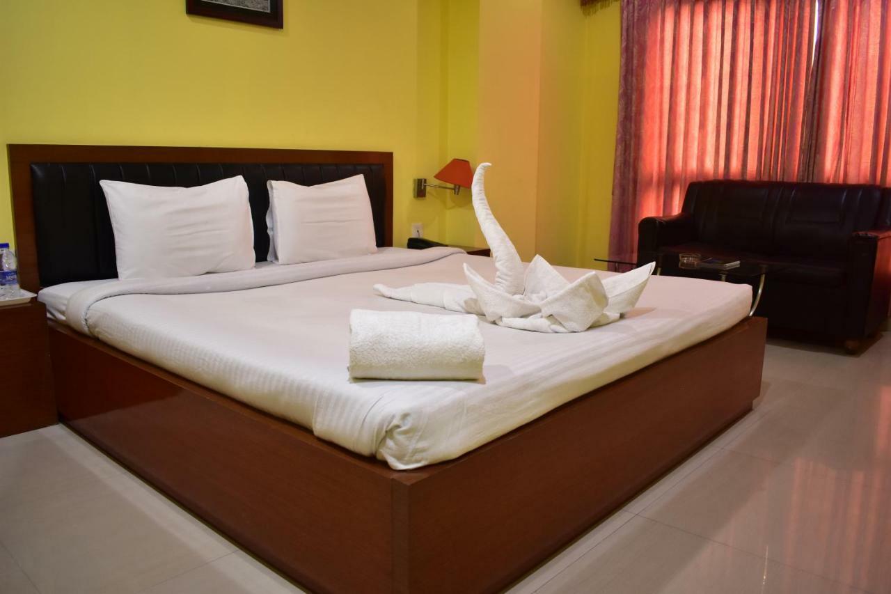 Hotel Dooars Mountain Alipur Duar Экстерьер фото