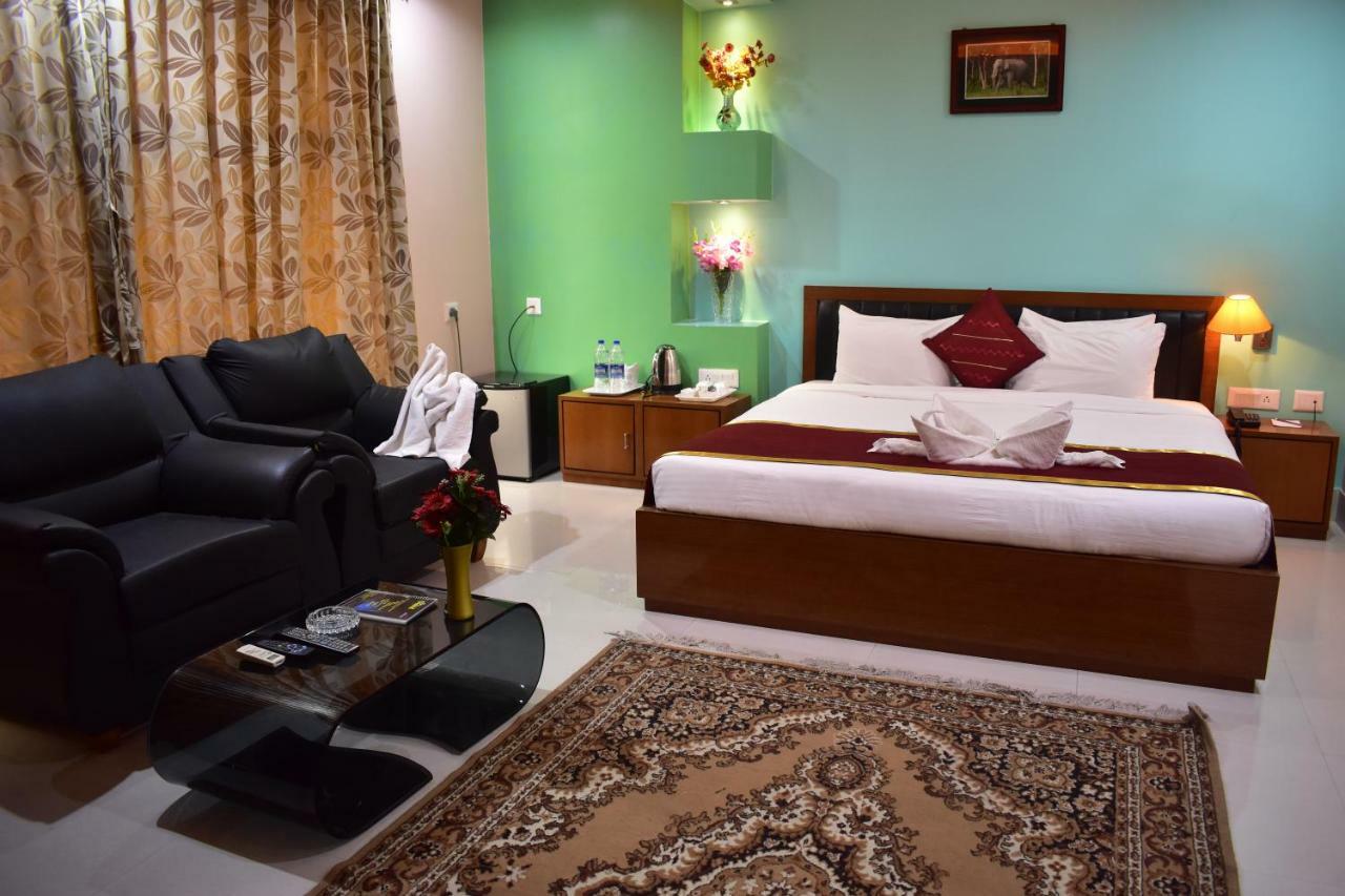 Hotel Dooars Mountain Alipur Duar Экстерьер фото