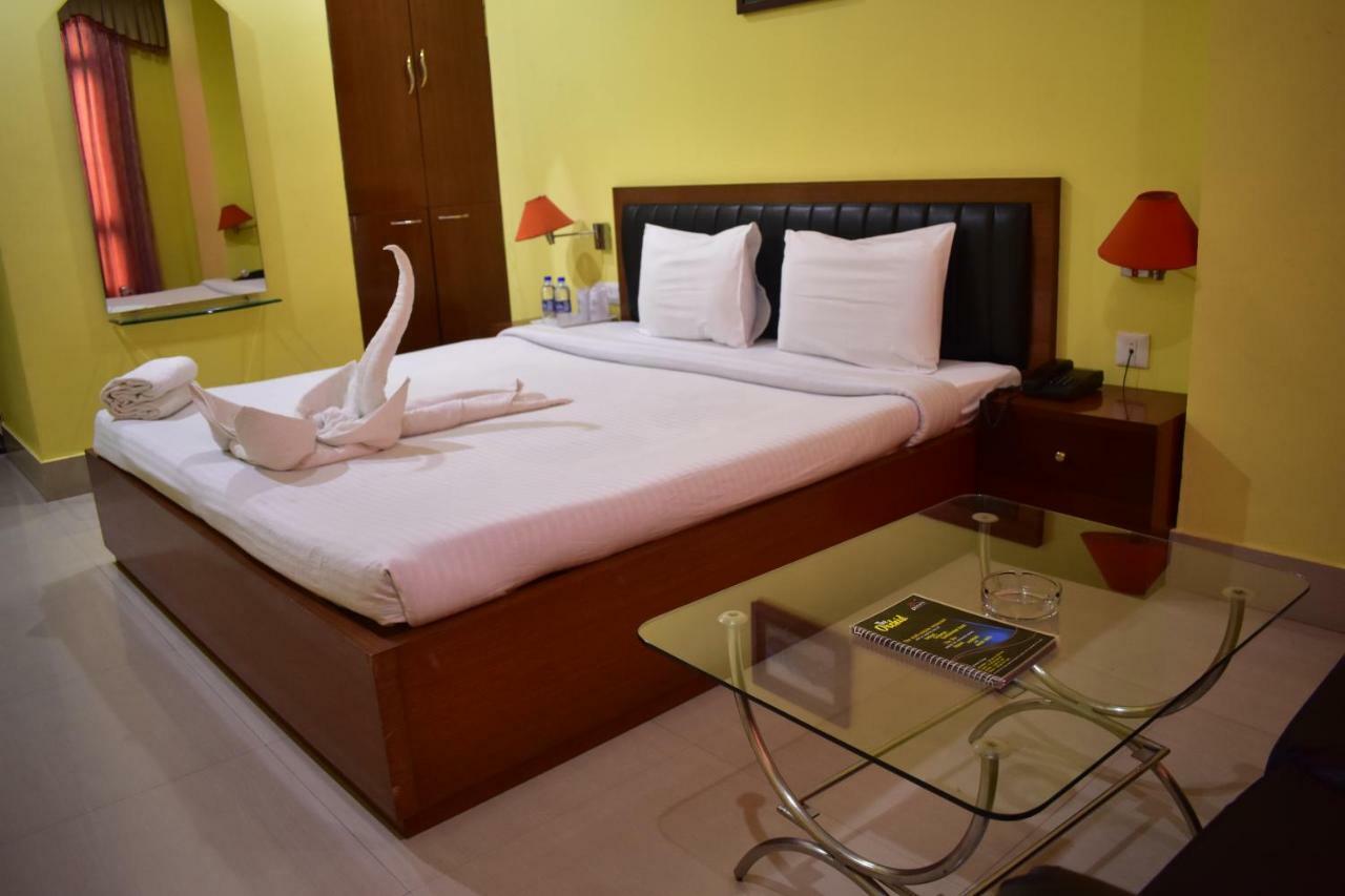 Hotel Dooars Mountain Alipur Duar Экстерьер фото